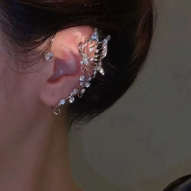 Shiny Crystal Butterfly Ear